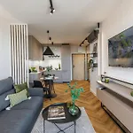Emihouse Krakovska * Rzeszów