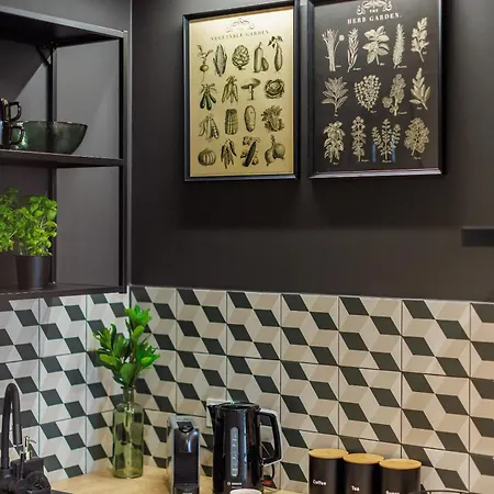 Emihouse Krakovska رشيشوف