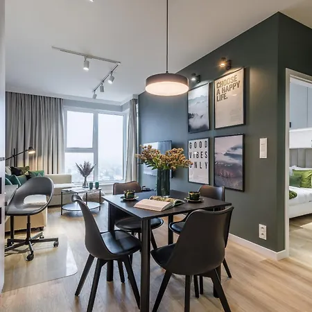 Emihouse Krakovska アパート ジェシュフ