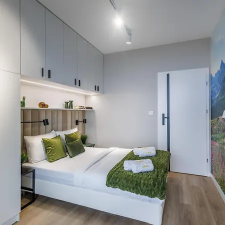 Emihouse Krakovska アパート ジェシュフ