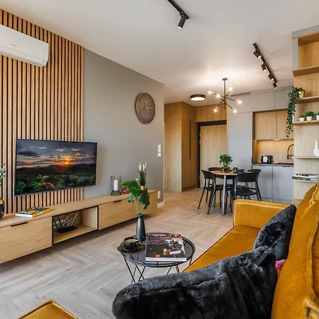 Апартаменты Emihouse Krakovska